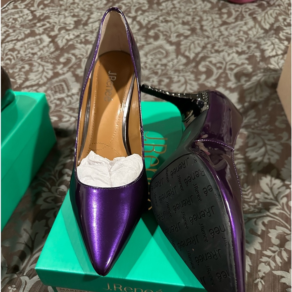 J.Renee size 11W Purple Patent Leather 3 inch heels